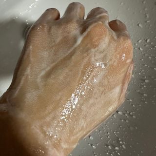 르핸스 퍼포밍 3 바디워시 비반트포렛/베티버포그 — 5점을 준 리뷰어가 2022년 12월 올린 사용 사진