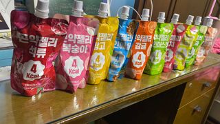 참앤들황토농원 10가지 맛, 입맛대로 스페셜하게~ 가볍게 한 포 땡! 곤약젤리 스페셜 패키지 130ml x 30포 — 5점을 준 리뷰어가 2022년 12월 올린 사용 사진
