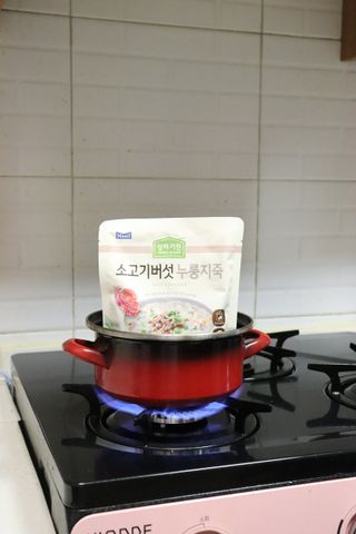 상하키친 소고기버섯 누룽지죽 / 들깨닭고기 누룽지죽 — 5점을 준 리뷰어가 2021년 10월 올린 사용 사진