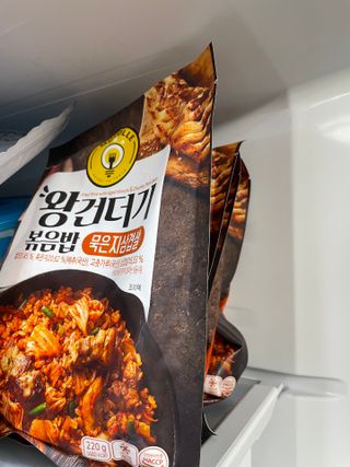 한성기업 무볼레 왕건더기 볶음밥 묵은지삼겹살 — 5점을 준 리뷰어가 2021년 11월 올린 사용 사진