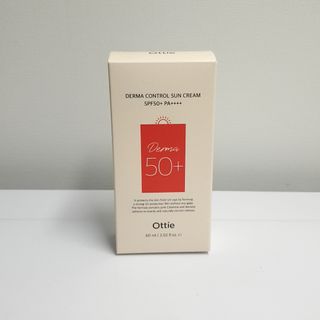 [오띠] SET_더마 컨트롤 선 크림( SPF50+ PA++++) & 100 마스크팩 x  4매 (수분/탄력/광채/장벽) — 5점을 준 리뷰어가 2022년 7월 올린 사용 사진