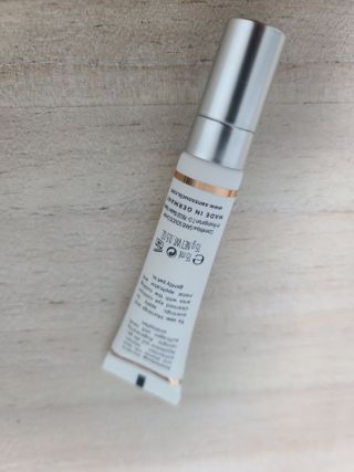 산수시 일루미네이팅 펄 영양 다크서클 스틱 아이 크림 케어 15ml — 5점을 준 리뷰어가 2021년 6월 올린 사용 사진