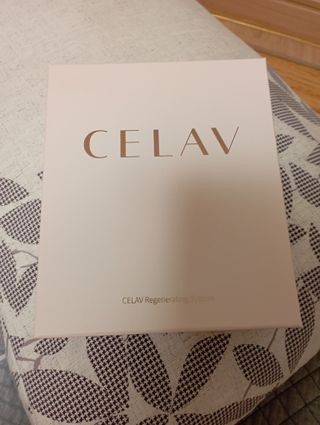 프리마인 바르기만 하면 철벽 스킨케어+24시간 마스크팩 효과. 셀라브 리제너레이팅 시스템 부스터+크림 세트 — 4점을 준 리뷰어가 2023년 6월 올린 사용 사진