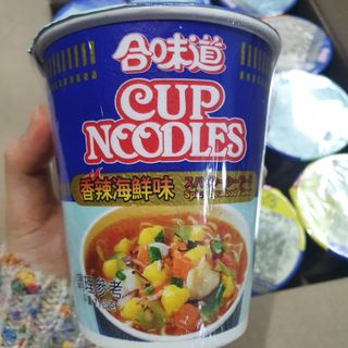 NISSIN 닛신 컵누들  4종 - 씨푸드오리지날, 씨푸드 스파이시, 씨푸드 커리, 씨푸드 XO소스 — 5점을 준 리뷰어가 2021년 12월 올린 사용 사진