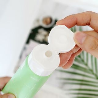 방방곳곳 편림오일 편림치드 치약 — 5점을 준 리뷰어가 2022년 7월 올린 사용 사진
