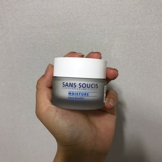 산수시 아쿠아 베네핏 24h 수부지 물광 속건조 수분크림 50ml — 5점을 준 리뷰어가 2021년 7월 올린 사용 사진