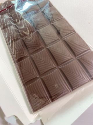 당류2g 자일리톨로 단맛을낸 슈카 퓨어비건 무설탕초콜릿 Xucker vegan 2개입 — 4점을 준 리뷰어가 2021년 4월 올린 사용 사진
