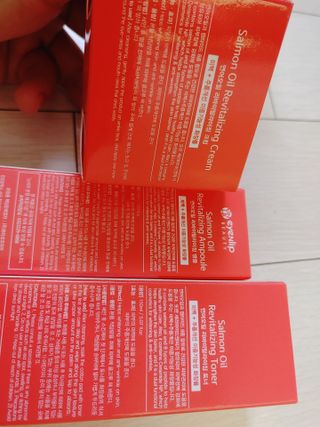 아이앤립 / EYENLIP 아이앤립 연어오일 리바이탈라이징 토너+앰플+크림 3종 세트 — 5점을 준 리뷰어가 2021년 5월 올린 사용 사진
