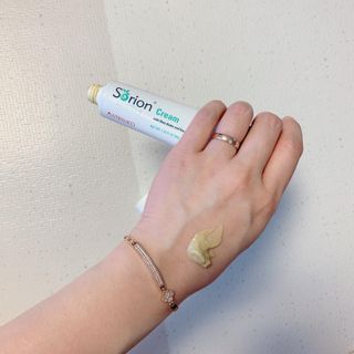 건선/아토/습진/민감성 피부 천연보습진정크림 소리온 크림 & 센시티브 크림 50g — 4.5점을 준 리뷰어가 2022년 3월 올린 사용 사진