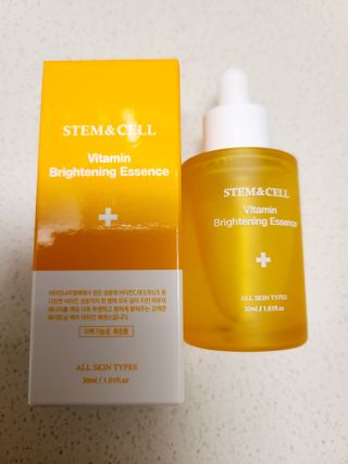 체르엠 스템앤셀 비타민 브라이트닝 에센스 30ml 1개 — 5점을 준 리뷰어가 2021년 10월 올린 사용 사진