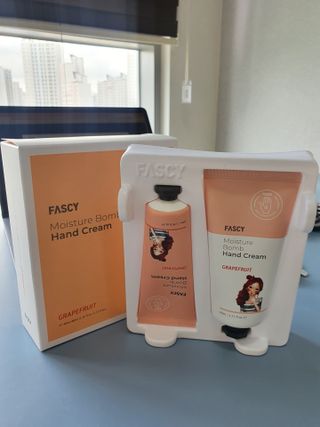 파시 FASCY 高保湿ハンドクリーム40ml+80ml セット — 5점을 준 리뷰어가 2021년 7월 올린 사용 사진