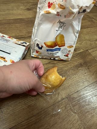 [메종콜리브리] 프랑스 마들렌 메종콜리브리 플레인 마들렌 2팩 — 5점을 준 리뷰어가 2022년 4월 올린 사용 사진