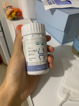 프리마인 평생 써야하는 관절의 건강을 위한 완벽설계 솔루션 관절n마디케어 플러스 120정 — 4.5점을 준 리뷰어가 2022년 10월 올린 사용 사진
