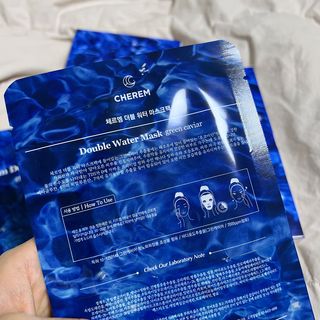 체르엠 그린 케비어 더블워터 마스크팩 5매입  2팩 — 4점을 준 리뷰어가 2021년 12월 올린 사용 사진