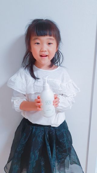 토박스코리아 몽쥬르 유아 샴푸앤워시 300ml — 5점을 준 리뷰어가 2021년 4월 올린 사용 사진