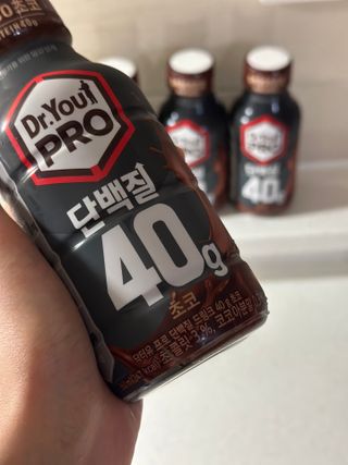 닥터유 프로 단백질 드링크 40g 초코 닥터유 프로 단백질드링크 40g 초코 — 4.5점을 준 리뷰어가 2024년 9월 올린 사용 사진