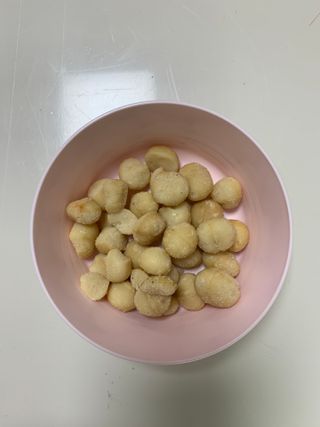 도이퉁 마카다미아 넛 90g  로얄 마카넛 오리지널 쏠트 허니 — 리뷰어가 2021년 3월 올린 사용 사진