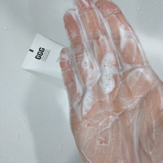 지지지 클린 퍼펙트 클렌징폼 120g — 4점을 준 리뷰어가 2022년 4월 올린 사용 사진