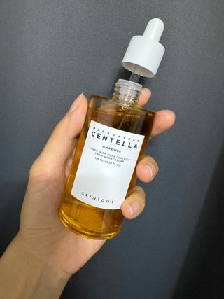 [스킨1004] 마다가스카르 센텔라 앰플 100ml — 3.5점을 준 리뷰어가 2024년 5월 올린 사용 사진