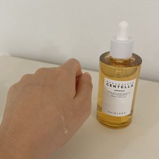 [스킨1004] 마다가스카르 센텔라 앰플 100ml — 5점을 준 리뷰어가 2024년 5월 올린 사용 사진