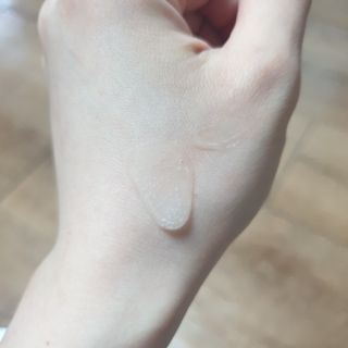 아이앤립 / EYENLIP 아이앤립 연어오일 리바이탈라이징 토너+앰플+크림 3종 세트 — 4점을 준 리뷰어가 2021년 6월 올린 사용 사진