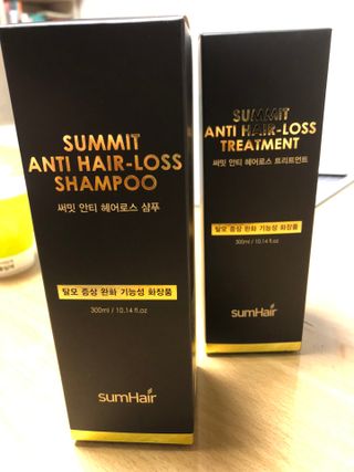 썸헤어 / SUMHAIR 썸헤어  써밋 안티 헤어로스 샴푸+트리트먼트 — 5점을 준 리뷰어가 2021년 6월 올린 사용 사진