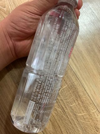 아쿠아스 플레이버워터 ★[아쿠아스] 제로칼로리 플레이버워터 복숭아/청포도 1BOX 20개입 — 5점을 준 리뷰어가 2021년 4월 올린 사용 사진