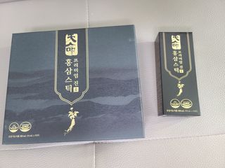 헬스업_천명진프리미엄홍삼스틱_10ml x 30포 — 5점을 준 리뷰어가 2021년 2월 올린 사용 사진