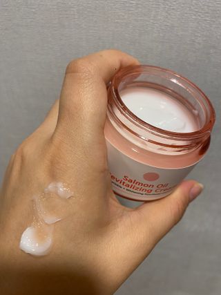 아이앤립 / EYENLIP 아이앤립 연어오일 리바이탈라이징 토너+앰플+크림 3종 세트 — 5점을 준 리뷰어가 2021년 7월 올린 사용 사진