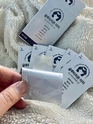 메디포스트 모비타 글루타치온 이지 필름형 30매 — 4.5점을 준 리뷰어가 2022년 12월 올린 사용 사진