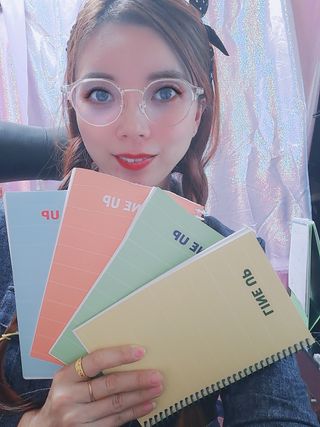 리훈 언제든지 필요한 기본 아이템 아무노트 4권세트+저점도펜[색상랜덤배송] — 5점을 준 리뷰어가 2021년 3월 올린 사용 사진