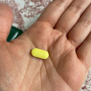 [경남제약헬스케어] 케어플러스 간건강엔 밀크씨슬 500mg 60정/2개월분/비타민B 5종+세레늄 — 5점을 준 리뷰어가 2024년 1월 올린 사용 사진