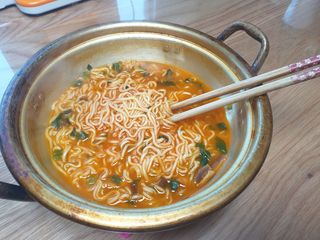 [풀무원] 자연은맛있다 정면, 백면, 홍면  세트 — 5점을 준 리뷰어가 2021년 4월 올린 사용 사진