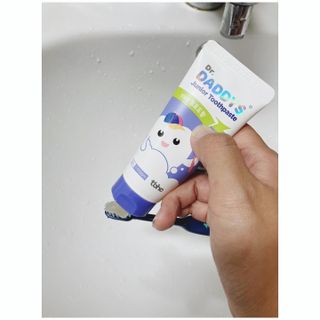닥터데디스 안심불소 튼튼치약(청포도, 민트 중 택 1) 60g + 여행용 미니 치약 15g — 5점을 준 리뷰어가 2022년 9월 올린 사용 사진