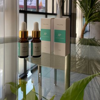랑팡 EGF+FGF 10ppm 리포좀 앰플 원액 10ml — 2.5점을 준 리뷰어가 2021년 11월 올린 사용 사진