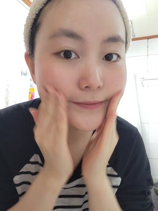랑벨 내츄럴 딥 클렌징 오일 200ml (저자극 약산성 천연 클렌징) — 4점을 준 리뷰어가 2022년 5월 올린 사용 사진