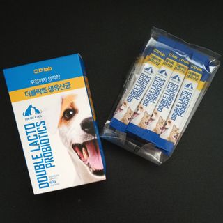 씨디랩 장 건강과 구강 건강을 한 번에 더블락토 강아지 고양이 유산균 — 4점을 준 리뷰어가 2021년 1월 올린 사용 사진
