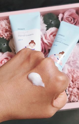 파시 FASCY 高保湿ハンドクリーム40ml+80ml セット — 5점을 준 리뷰어가 2021년 8월 올린 사용 사진