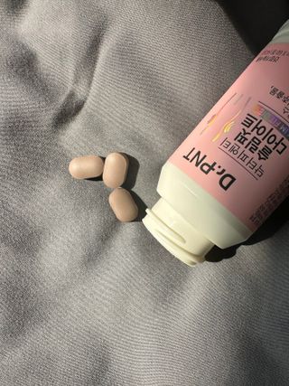 닥터피엔티 [Dr.PNT] 하루 2알로 건강한 다이어트! 한겨울에도 체지방만 쏙~ 슬림핏 다이어트 — 5점을 준 리뷰어가 2023년 3월 올린 사용 사진