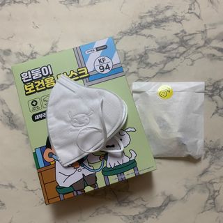 [숨그림]  덴탈마스크 짱구 우리아이 그리고 내가 쓰는 믿을수있는 케릭터 마스크  16종 — 5점을 준 리뷰어가 2021년 11월 올린 사용 사진