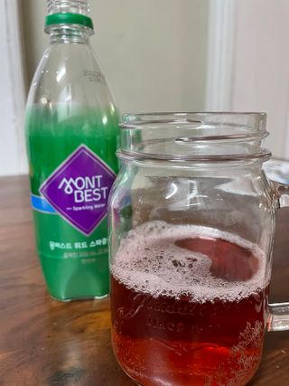 몽베스트 Montbest with Sparkling water Plain 20병 — 5점을 준 리뷰어가 2021년 11월 올린 사용 사진