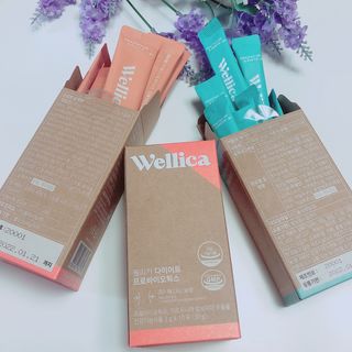 웰리카 다이어트 프로바이오틱스  20포 + 웰리카 저분자 피쉬콜라겐 10포 — 5점을 준 리뷰어가 2021년 5월 올린 사용 사진