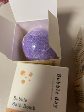 버블데이 배쓰밤 거품입욕제 버블바 6종 — 5점을 준 리뷰어가 2021년 8월 올린 사용 사진