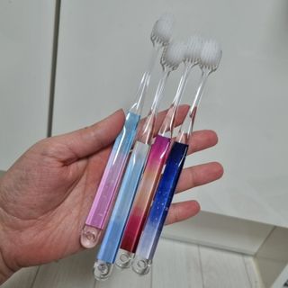 에브리모먼트 에브리 모먼트 칫솔 Every moment toothbrush — 5점을 준 리뷰어가 2022년 2월 올린 사용 사진