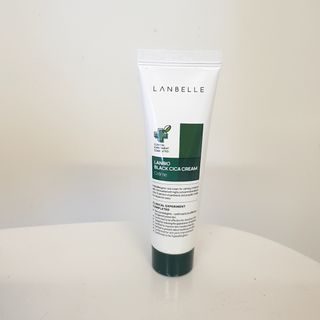 랑벨 랑바이오 블랙 시카 크림 50ml(블랙비 프로폴리스, 시카 4종, 판테놀 10 함유) — 5점을 준 리뷰어가 2023년 2월 올린 사용 사진