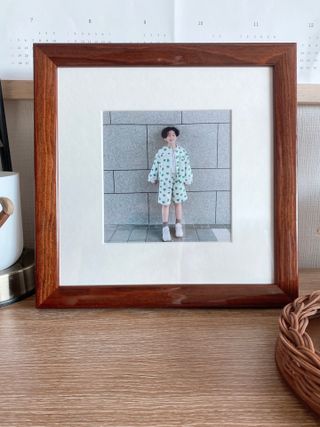 니은기억 휴대폰 속 인생샷을 담는 인생샷 액자 이태리 수입산 원목 프레임 — 5점을 준 리뷰어가 2021년 6월 올린 사용 사진