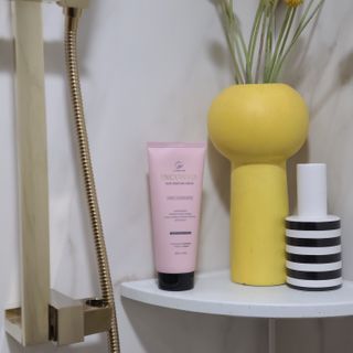 오투에니원 인컨보 바디 퍼퓸 크림 200ml — 4점을 준 리뷰어가 2023년 1월 올린 사용 사진