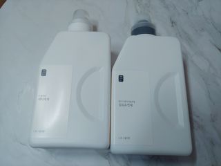 [생활공작소] 섬유유연제 + 세탁세제 1.5L 릴리향 — 5점을 준 리뷰어가 2021년 2월 올린 사용 사진