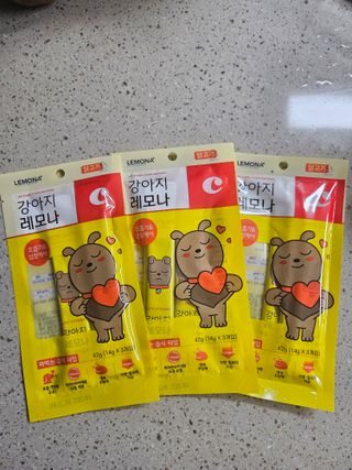 [레모나] 강아지 레모나 강아직 영양 간식 4종 택 1 — 5점을 준 리뷰어가 2024년 1월 올린 사용 사진