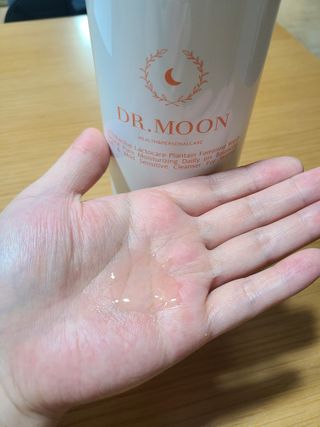 프리[닥터문] 유산균 락토케어 질경초 여성청결제 1000ml (젤타입) — 5점을 준 리뷰어가 2022년 6월 올린 사용 사진